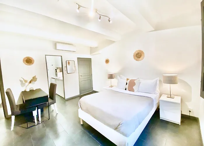 Casajoy, Lgll2, Aix En Provence
